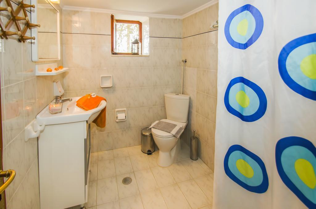 פלאקה Palaios Rooms חדר תמונה